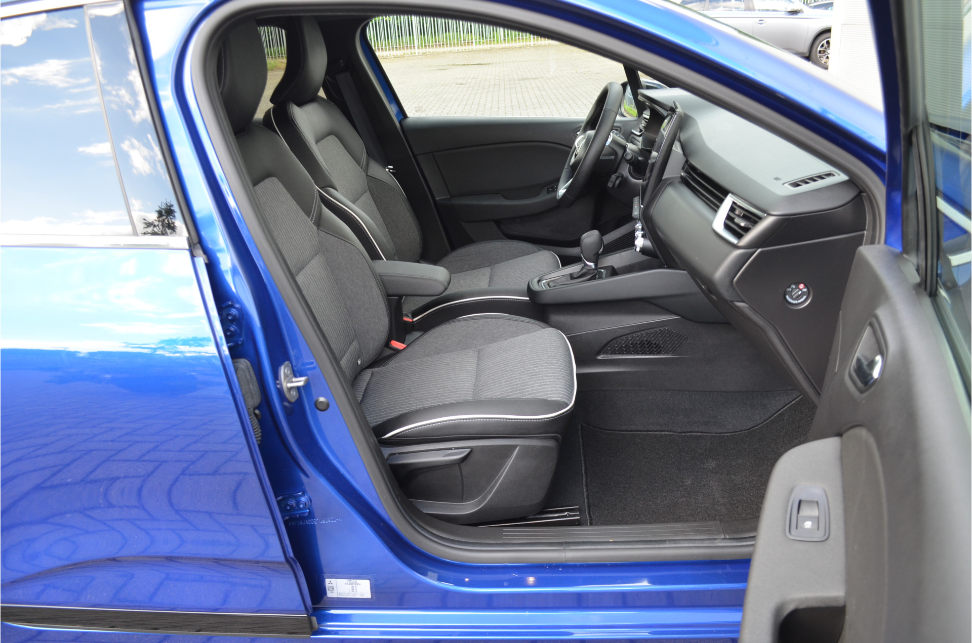 Foto van Mitsubishi Colt