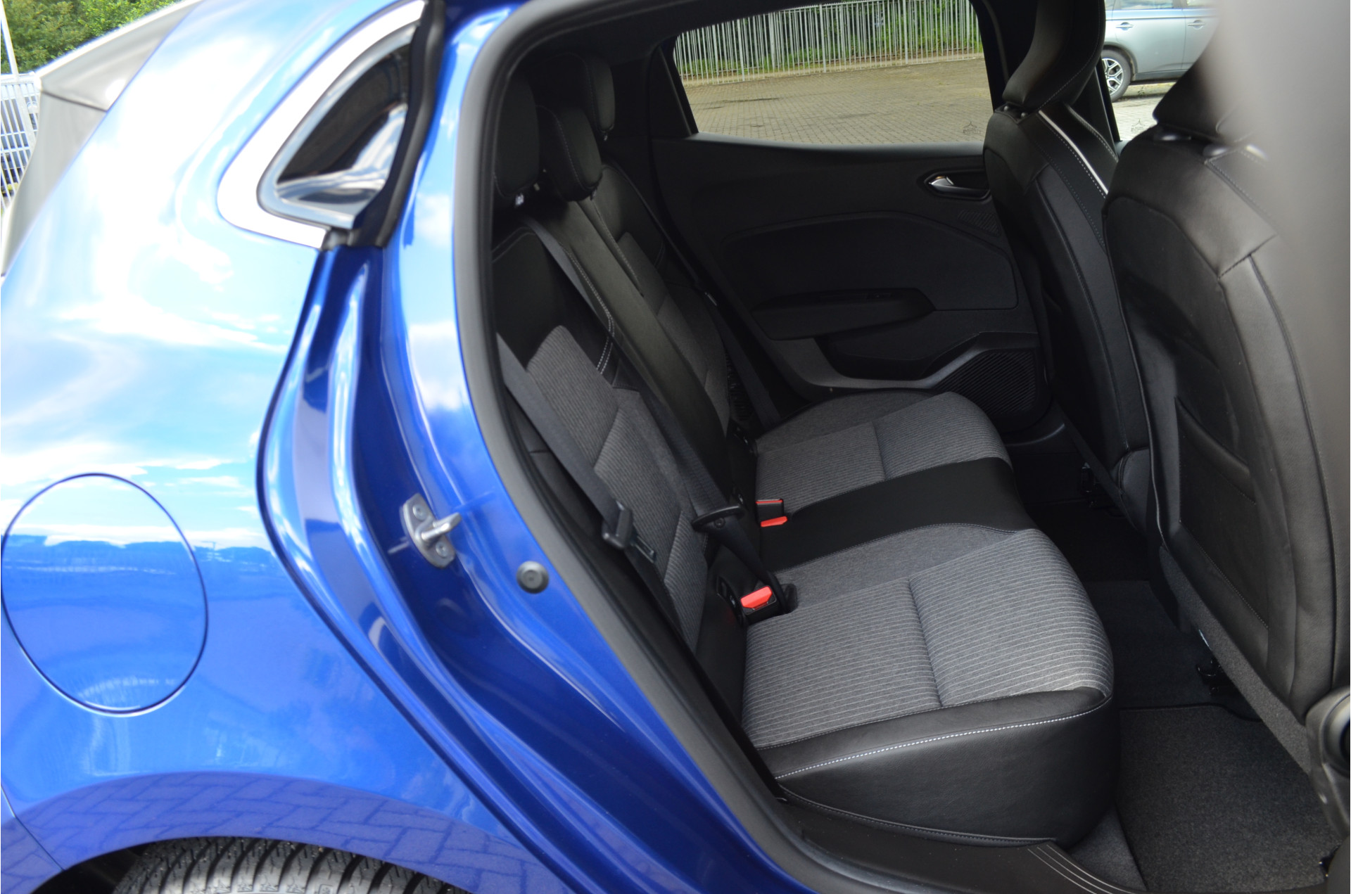 Foto van Mitsubishi Colt