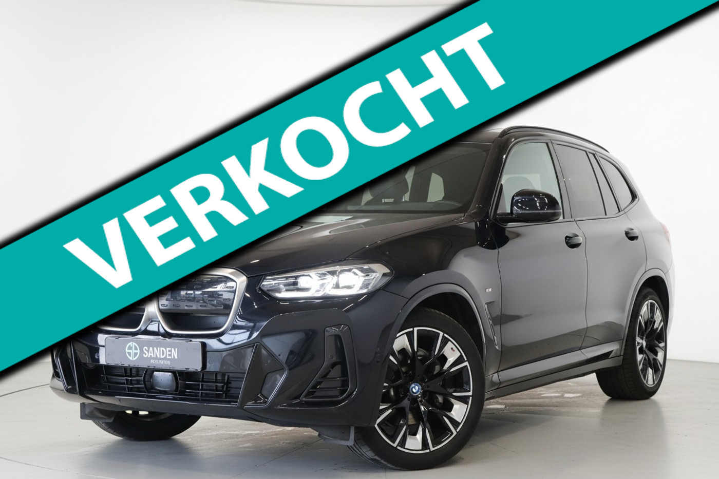 BMW Ix3 High Executive 80 kWh| M Sport|SOH 97.5% |Navi|Panodak|LED|Leder|Elec-stoelen|Head Up|Camera|Trekhaak|Harman Hardon|20inch 2022 - voorkant
