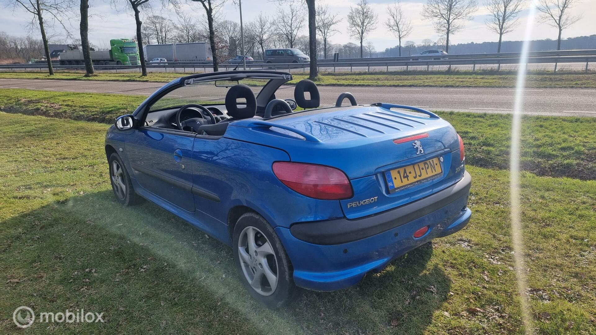 Foto van Peugeot 206 CC