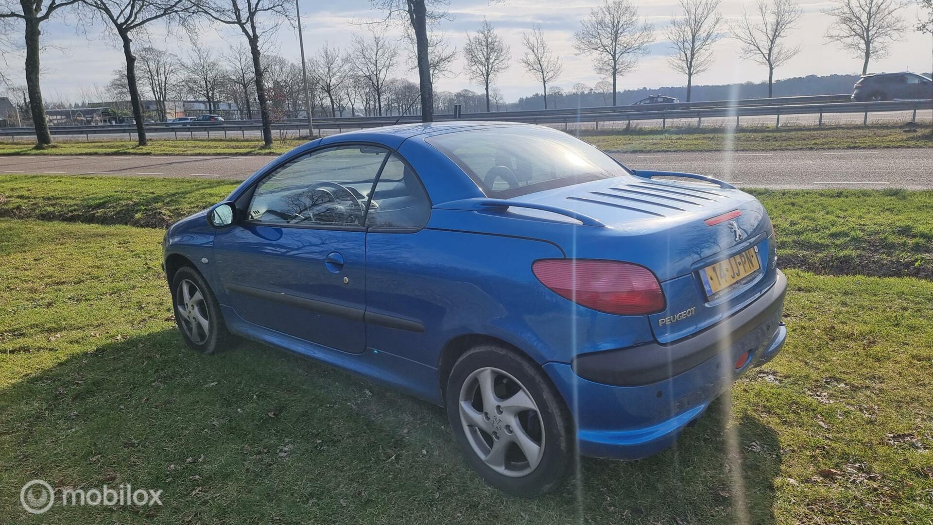 Foto van Peugeot 206 CC