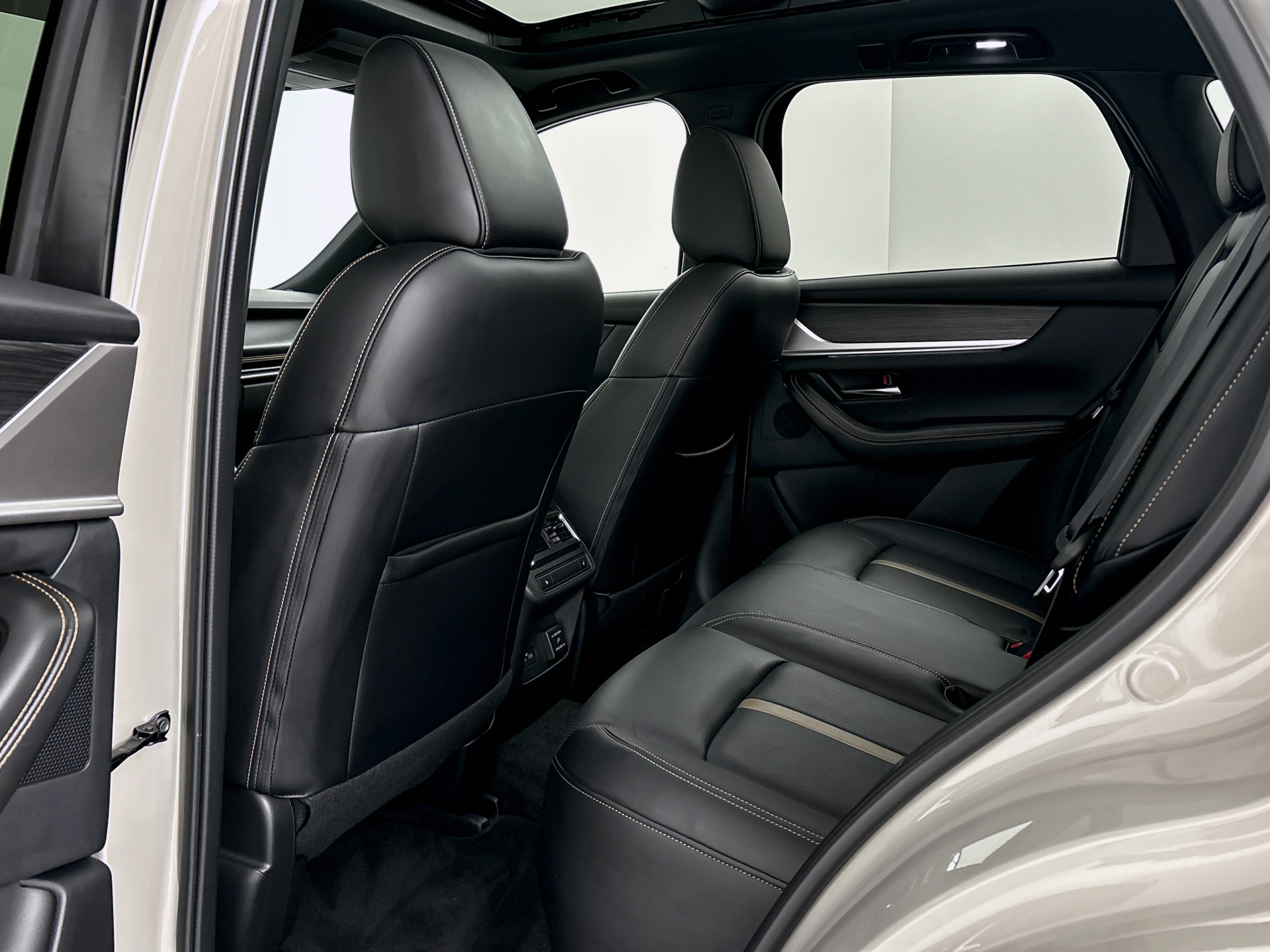 Foto van Mazda Cx-60
