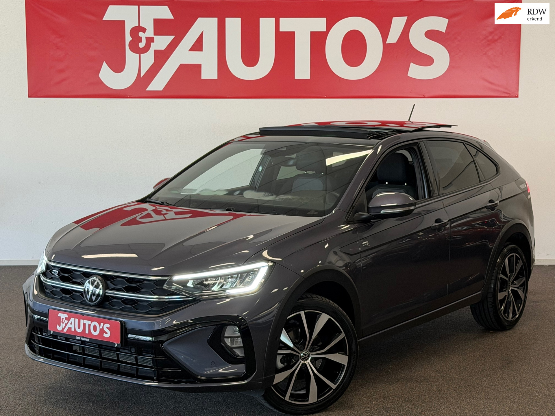 Volkswagen Taigo 1.0 TSI R-Line|NAVIGATIE|PANORAMA|CRUISE|ECC AIRCO 2024 - voorkant