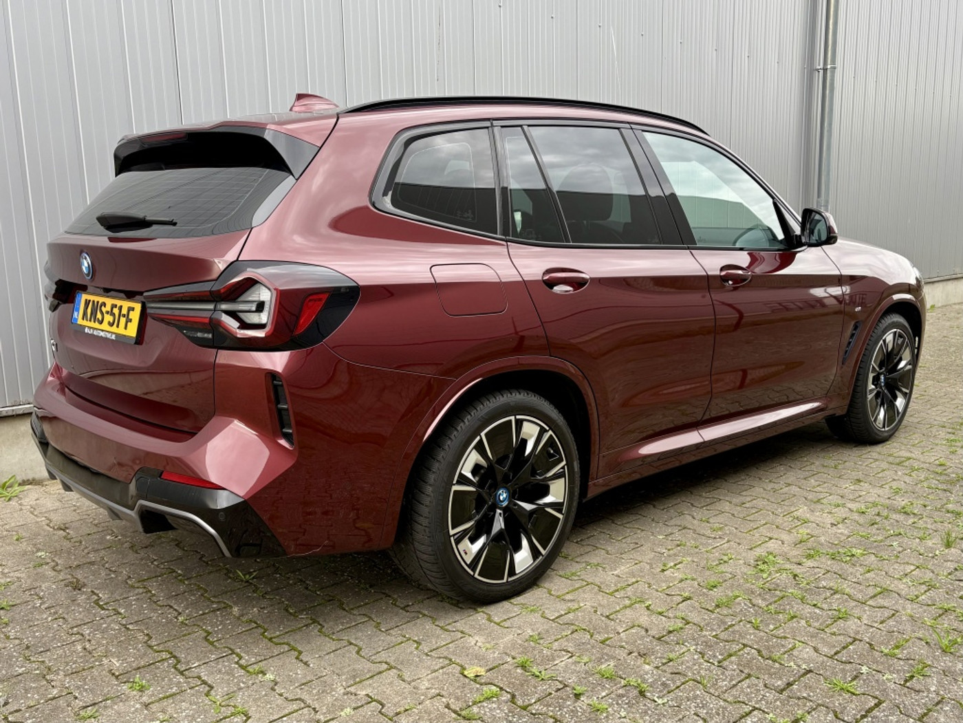 Foto van BMW Ix3