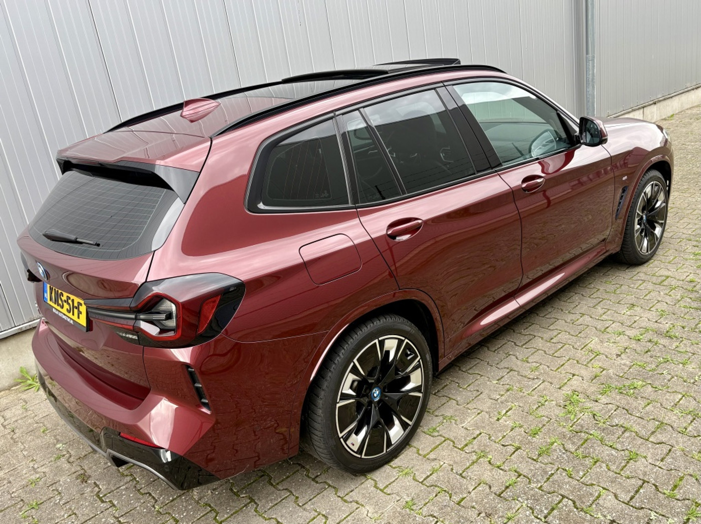 Foto van BMW Ix3