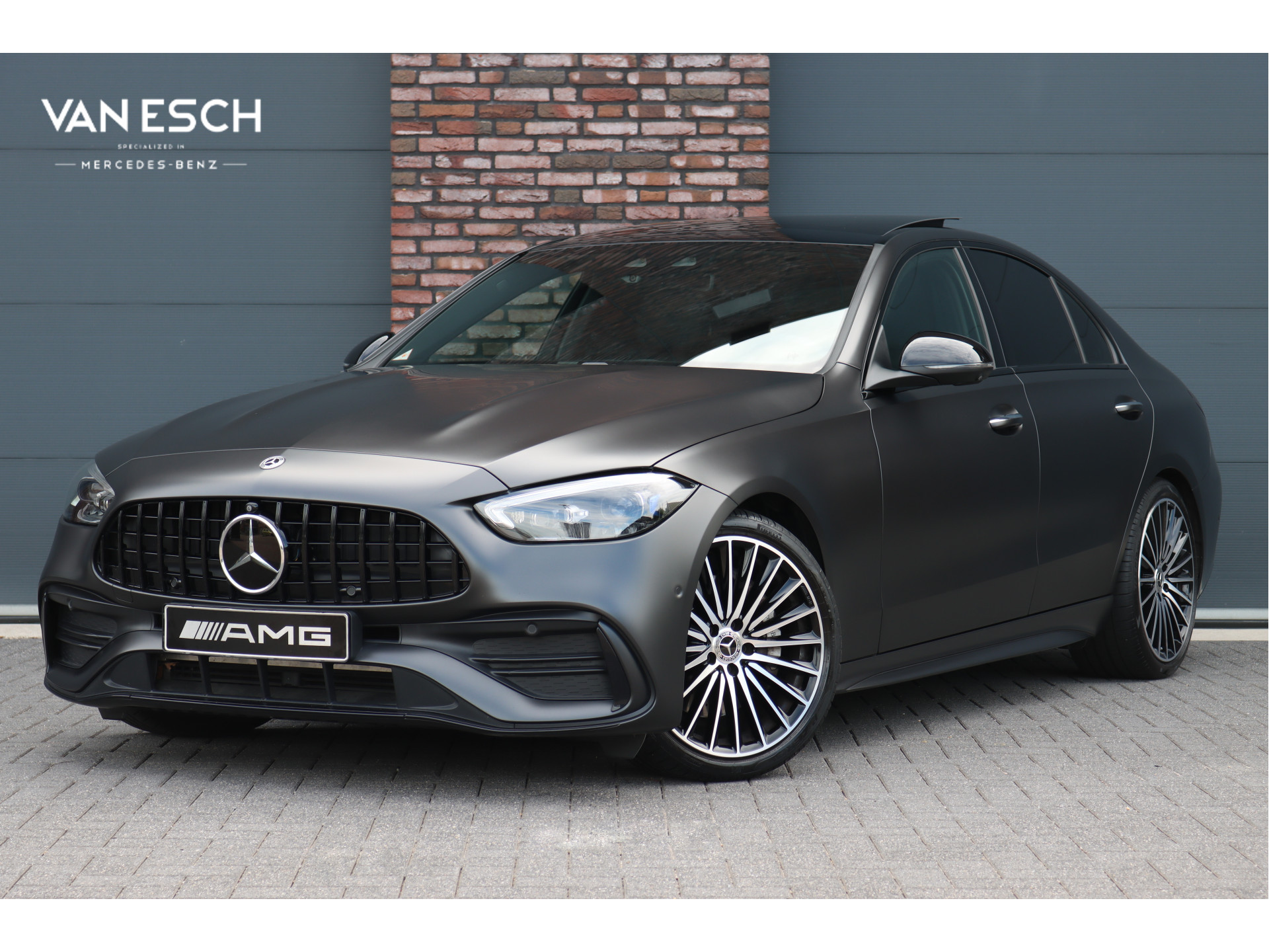 Mercedes-Benz C-klasse 200 4MATIC Premium+ AMG Line | 2023 - voorkant