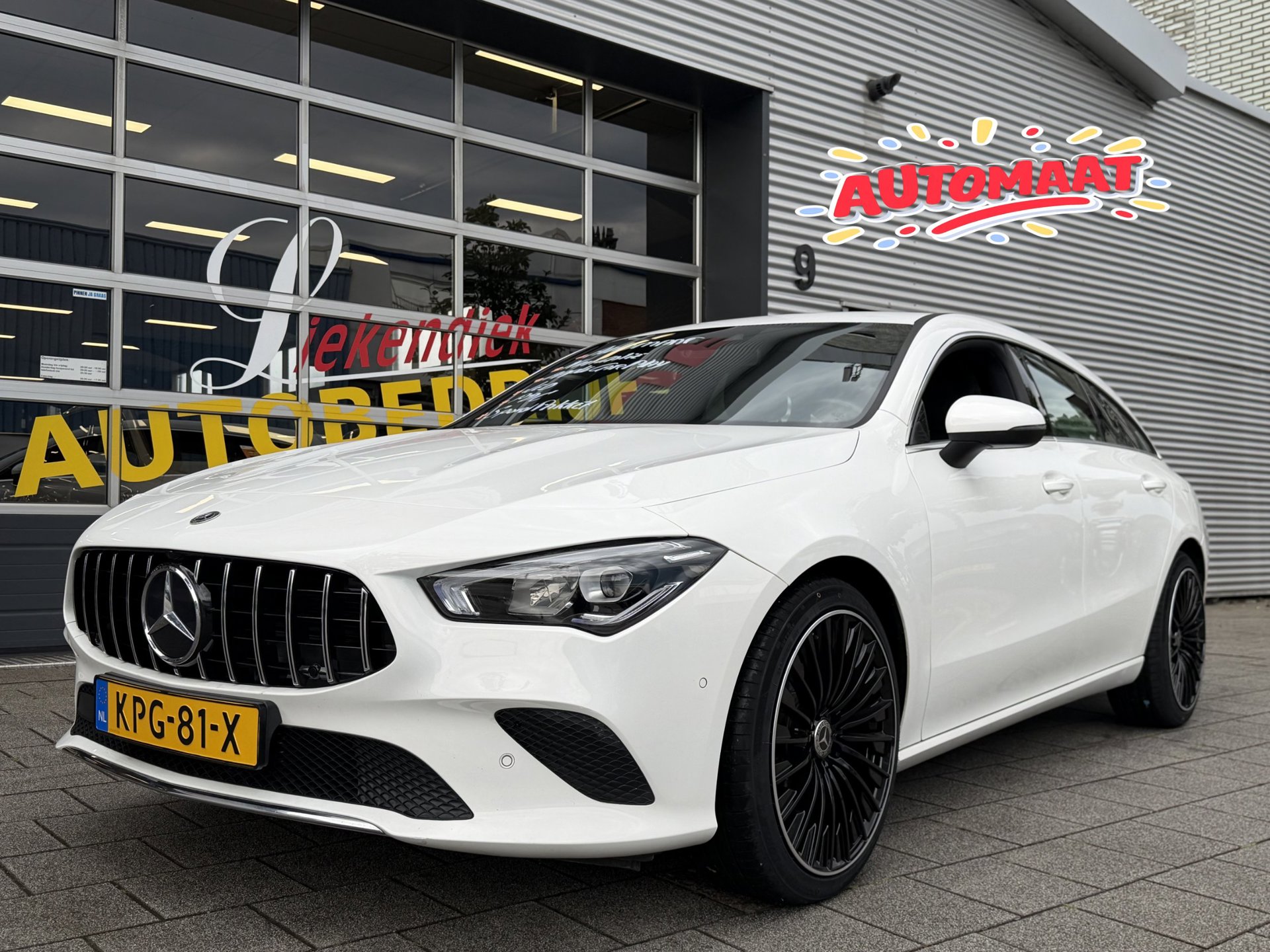 Mercedes-Benz Cla-klasse Shooting Brake 180 Advantage Digitaal Dashboord I Navigatie / Apple CarPlay I 1/2 Leer I Dealer onderh. 2020 - voorkant