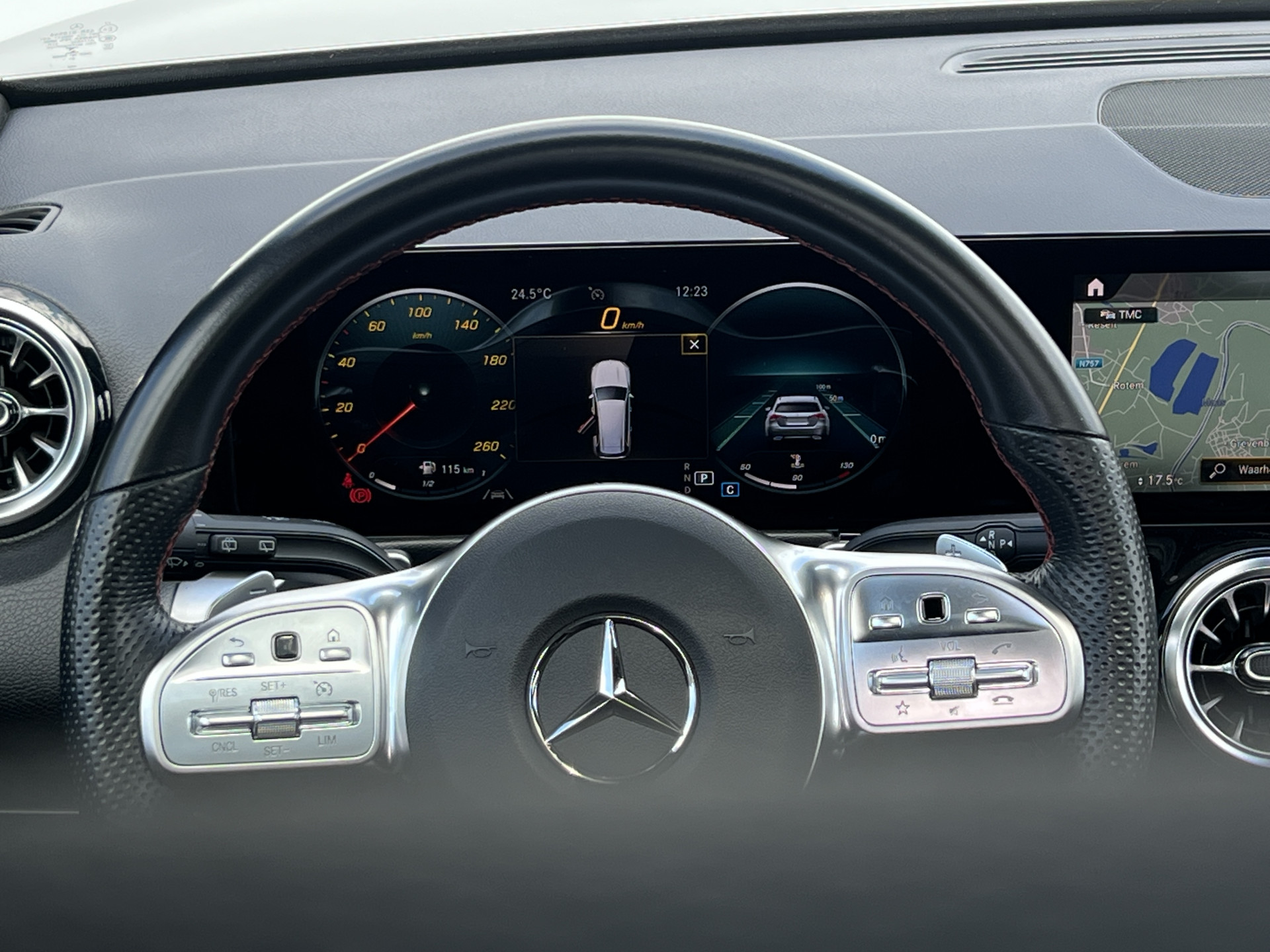 Foto van Mercedes-Benz GLB