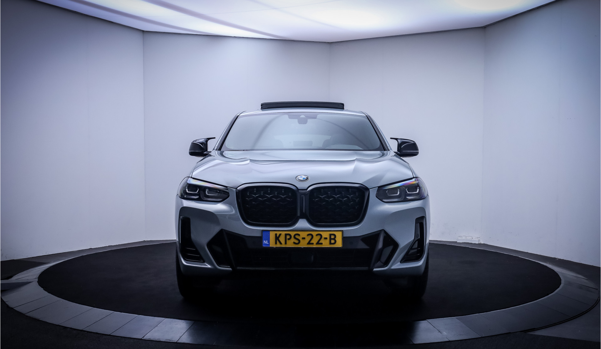 Foto van BMW X4