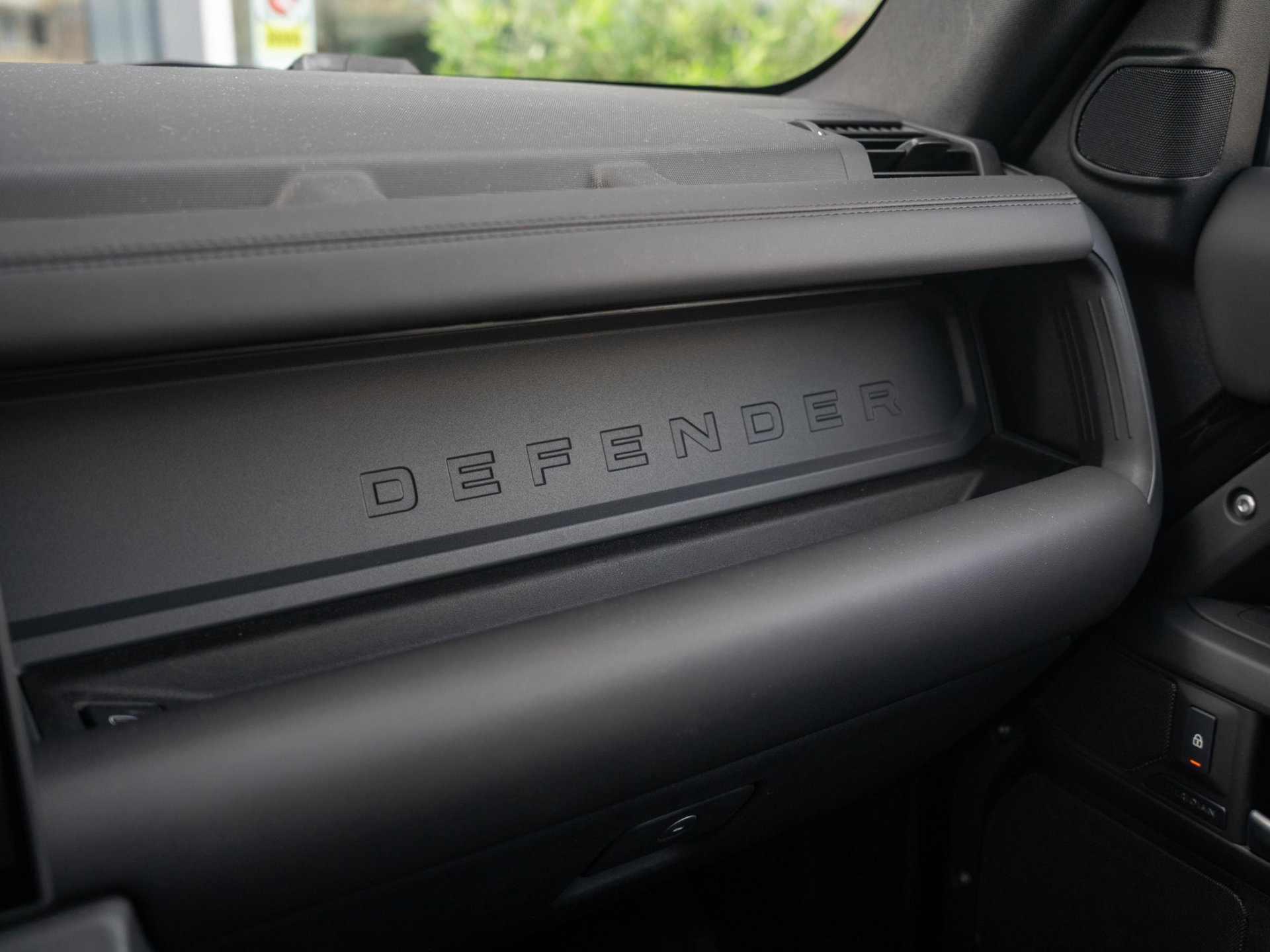 Foto van Land Rover Defender 110