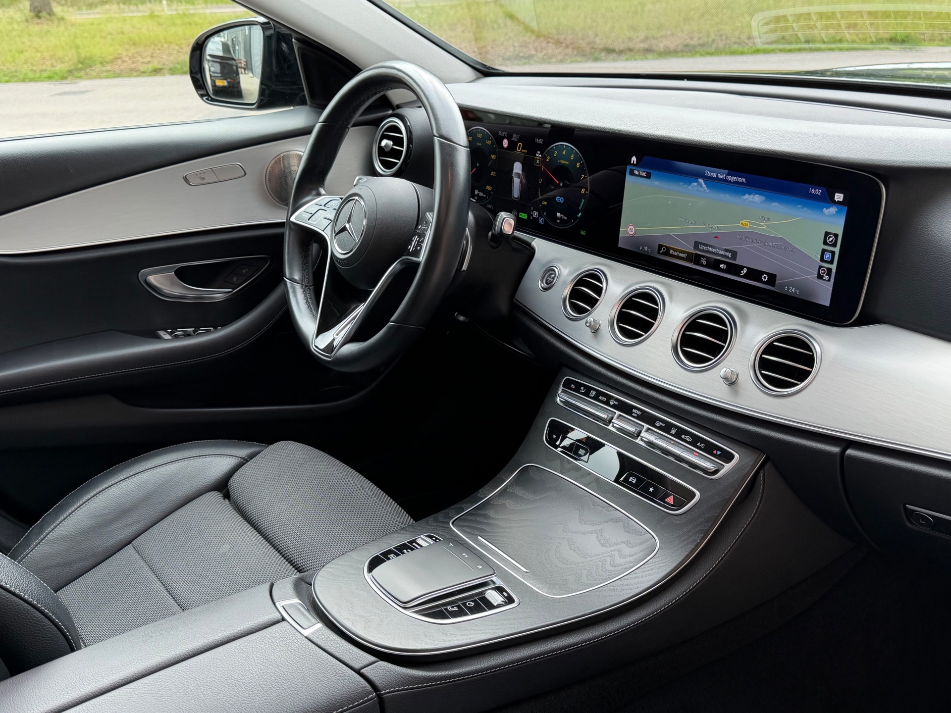 Foto van Mercedes-Benz E-klasse Estate