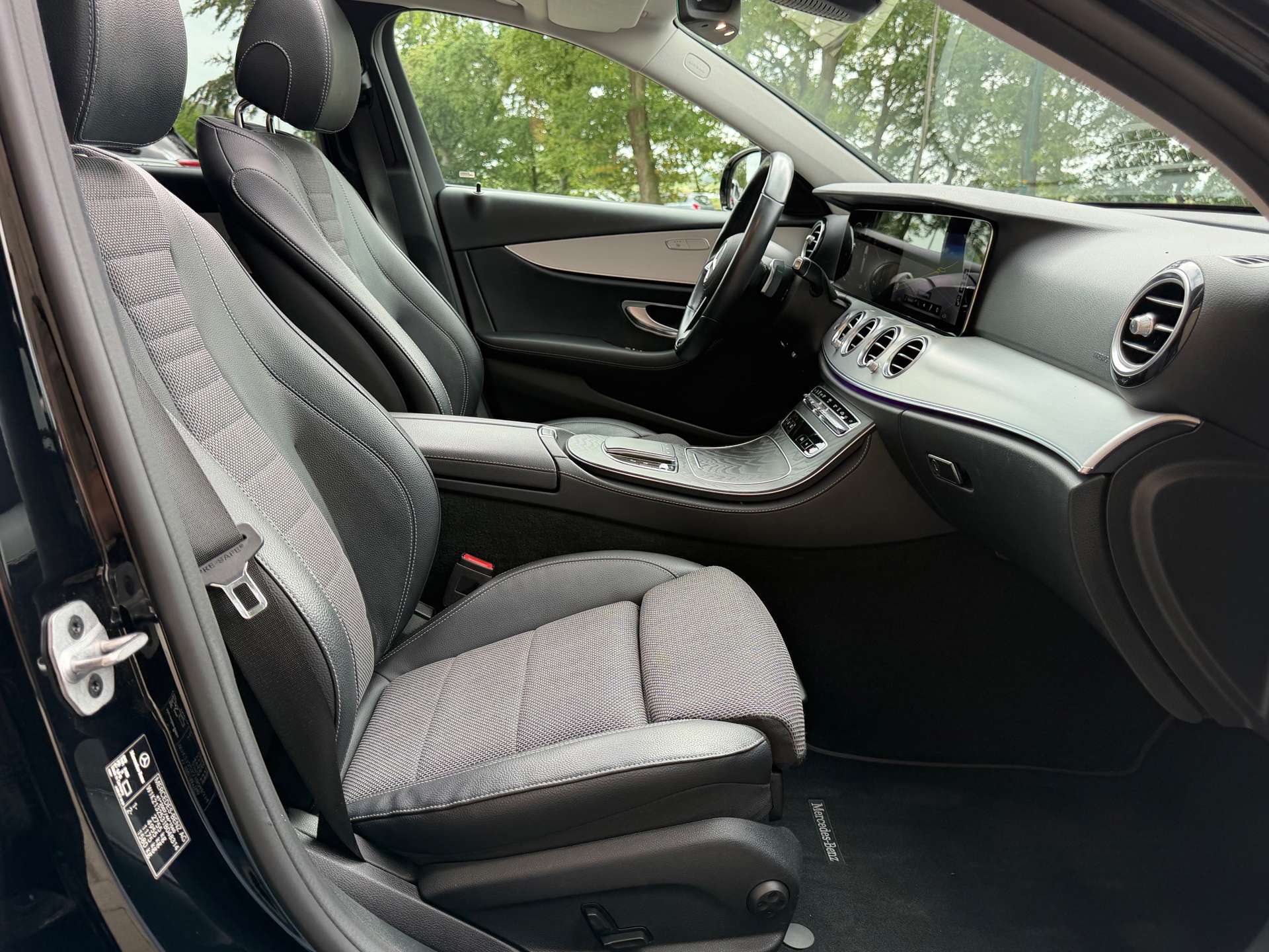 Foto van Mercedes-Benz E-klasse Estate