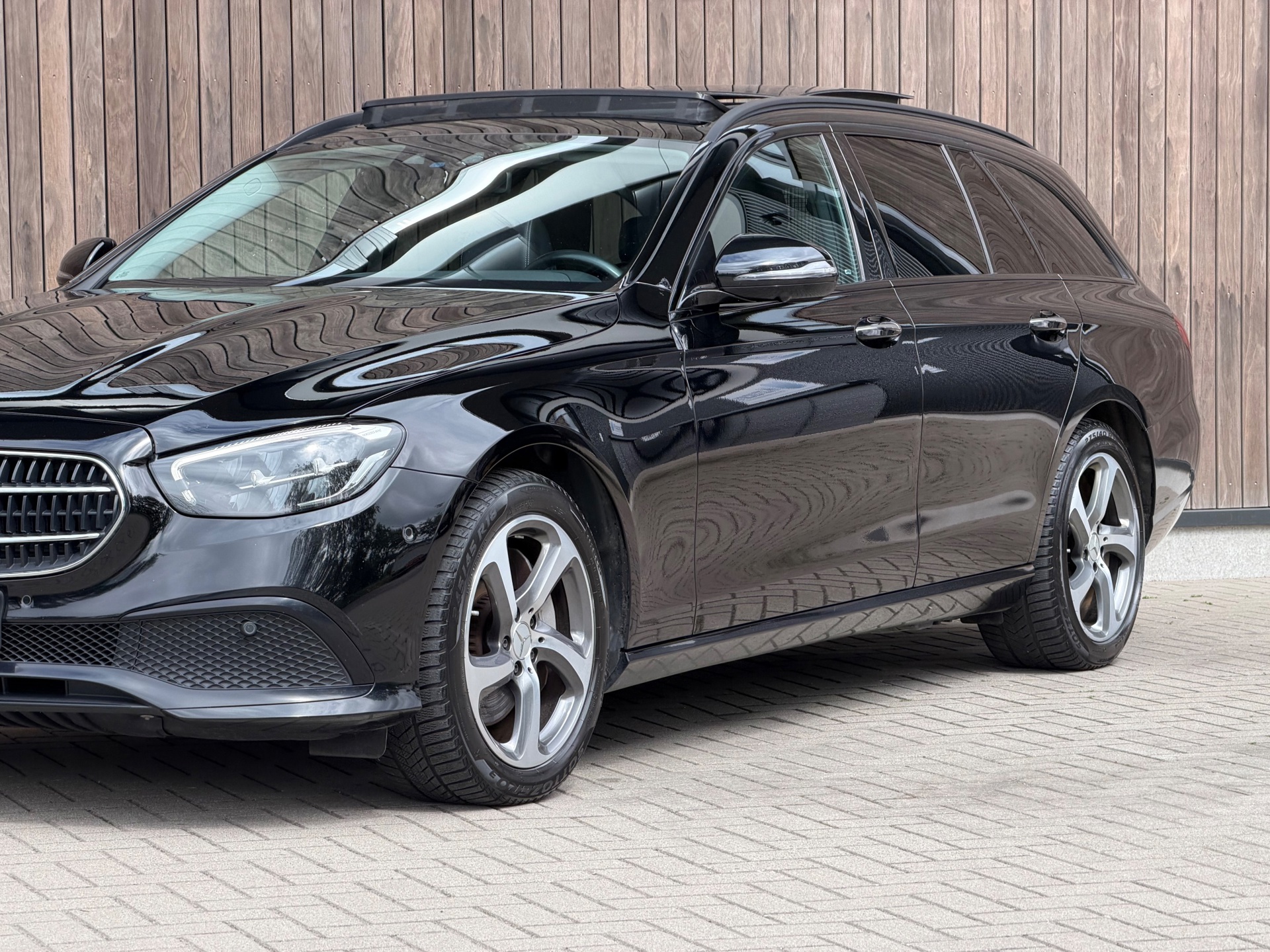 Foto van Mercedes-Benz E-klasse Estate