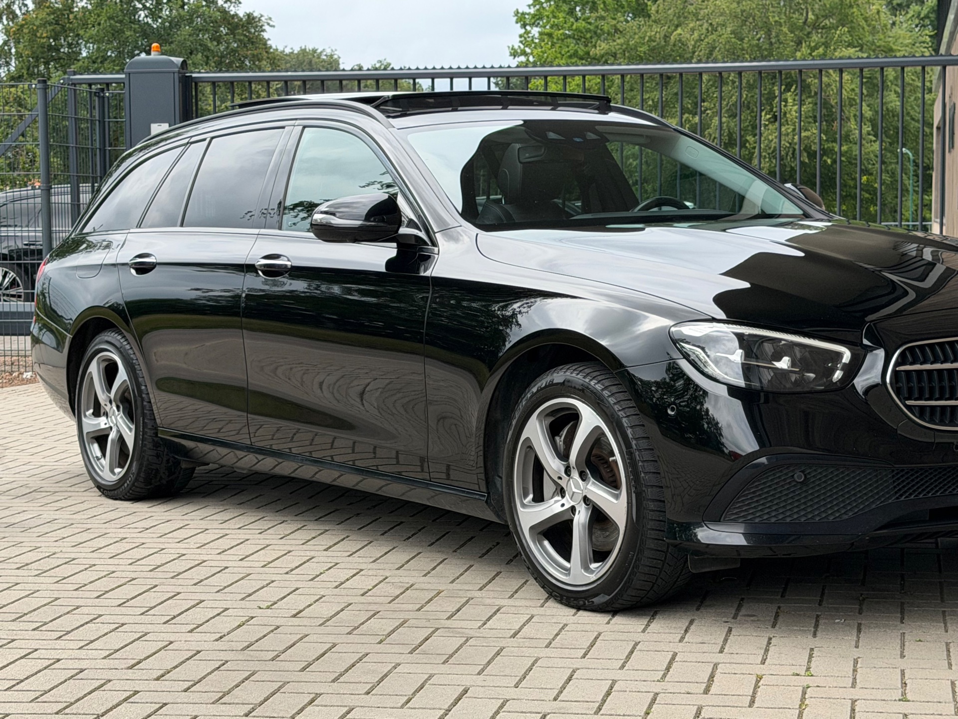 Foto van Mercedes-Benz E-klasse Estate