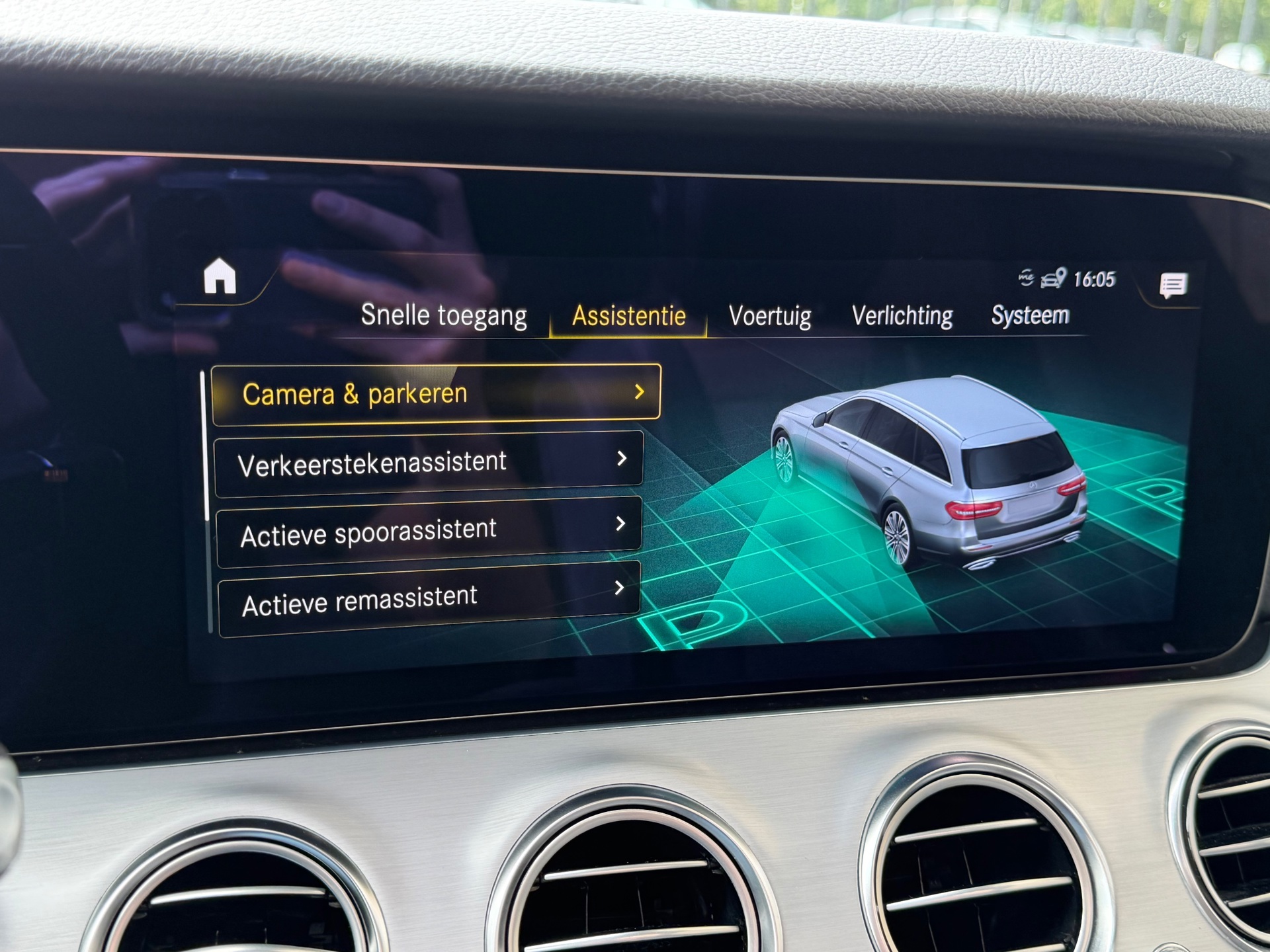 Foto van Mercedes-Benz E-klasse Estate