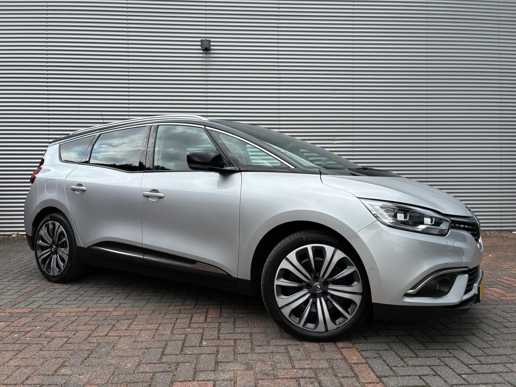 Foto van Renault Grand Scenic