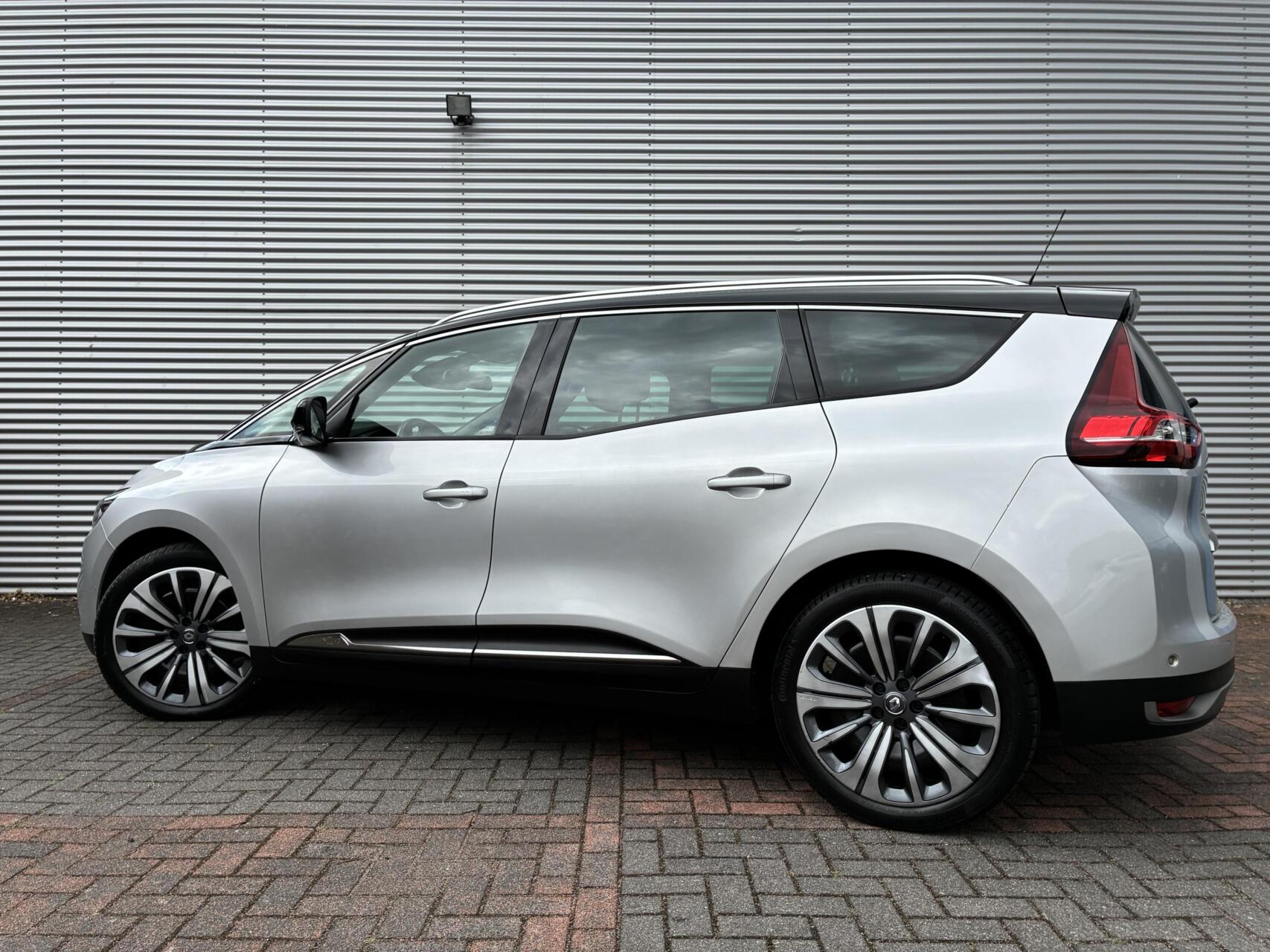 Foto van Renault Grand Scenic