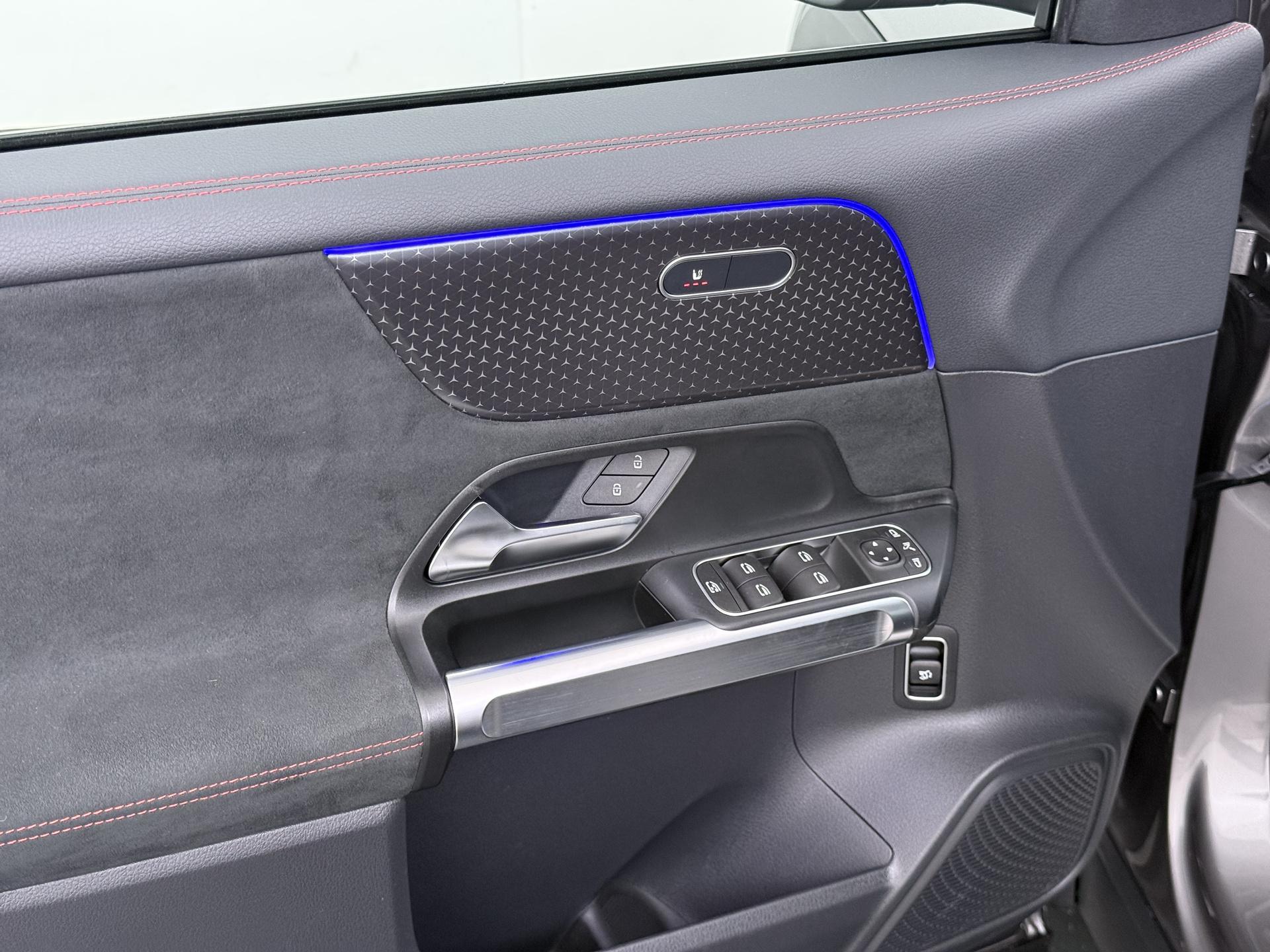 Foto van Mercedes-Benz Eqb