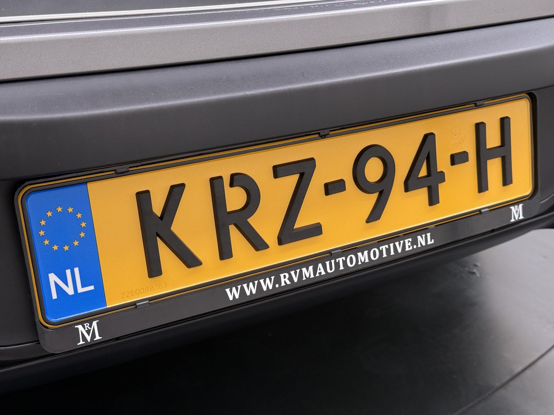 Foto van Mercedes-Benz Eqb