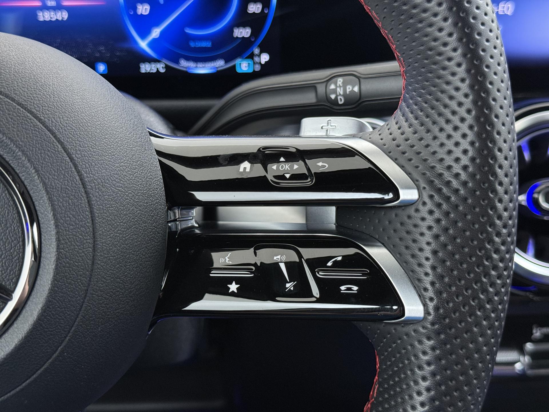 Foto van Mercedes-Benz Eqb