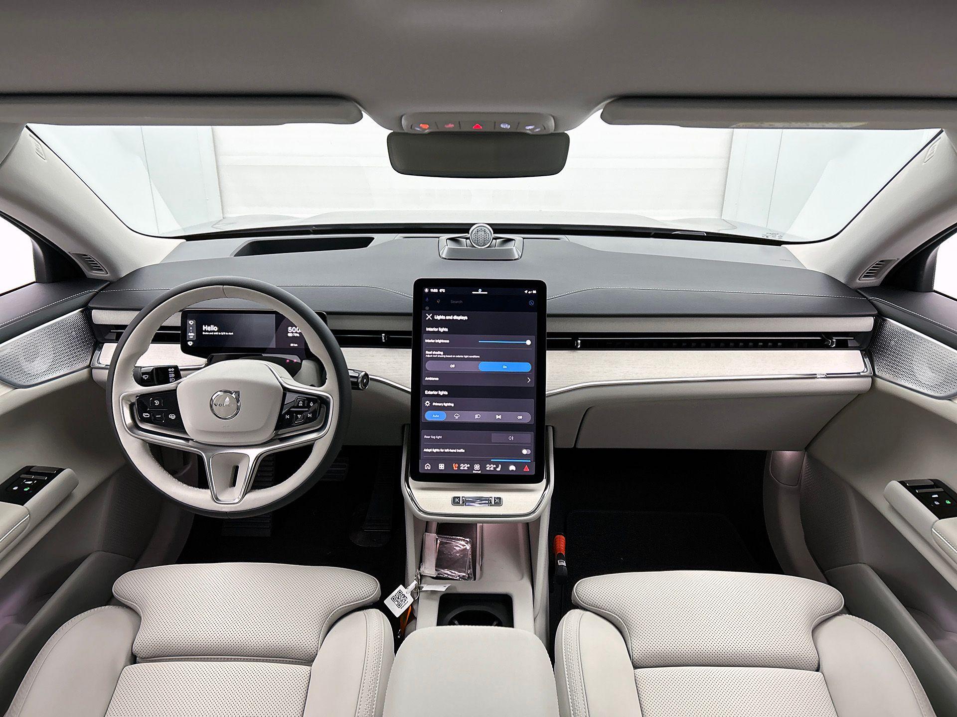 Foto van Volvo Es90