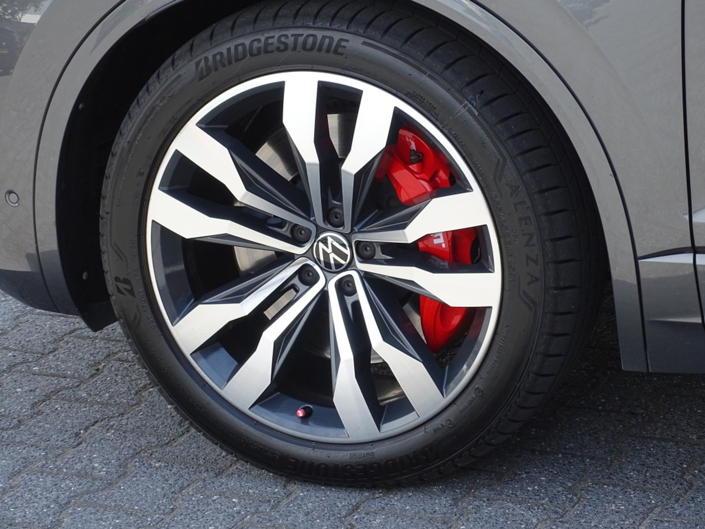 Foto van Volkswagen Touareg R