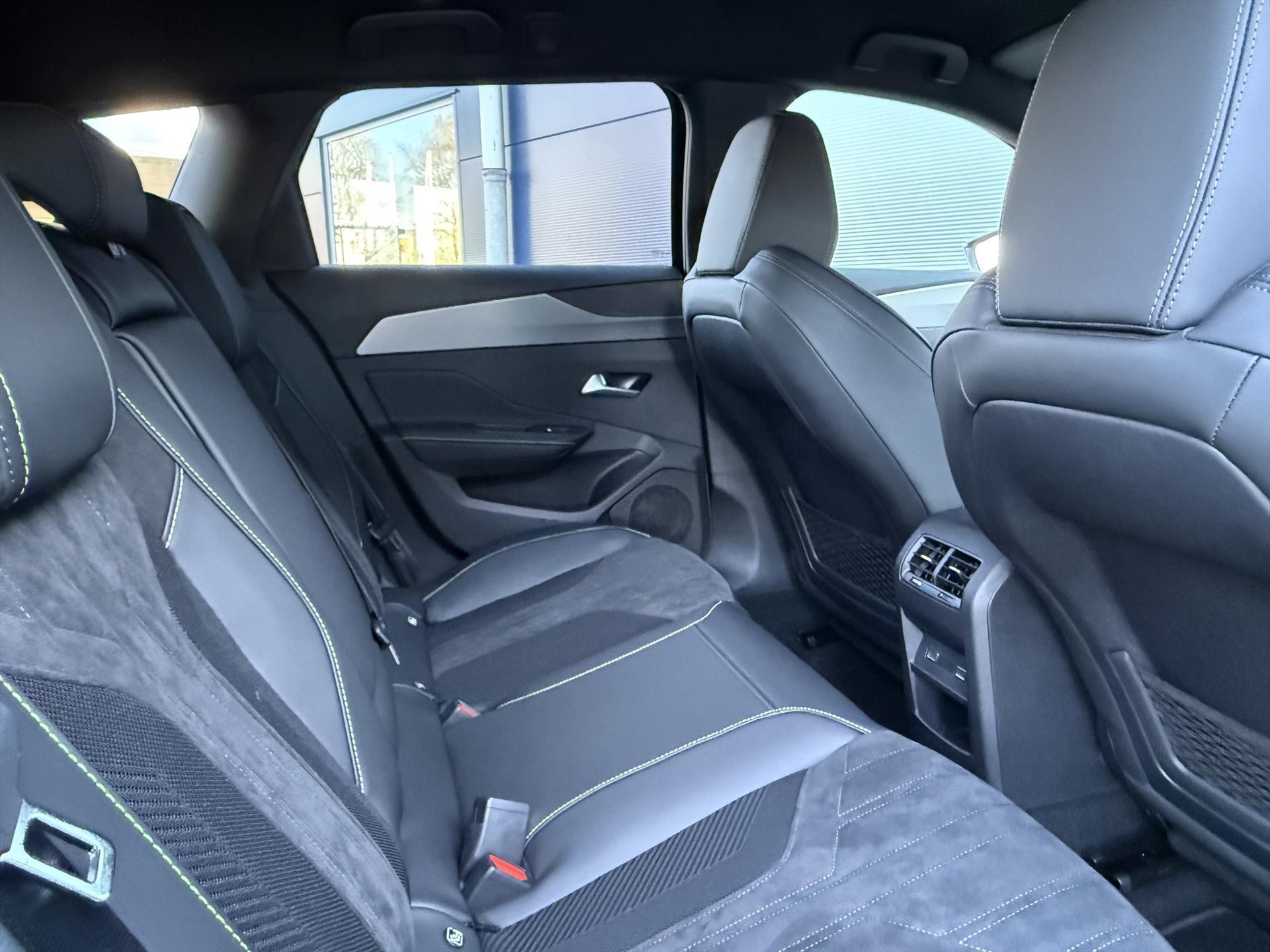 Foto van Peugeot E-308 SW