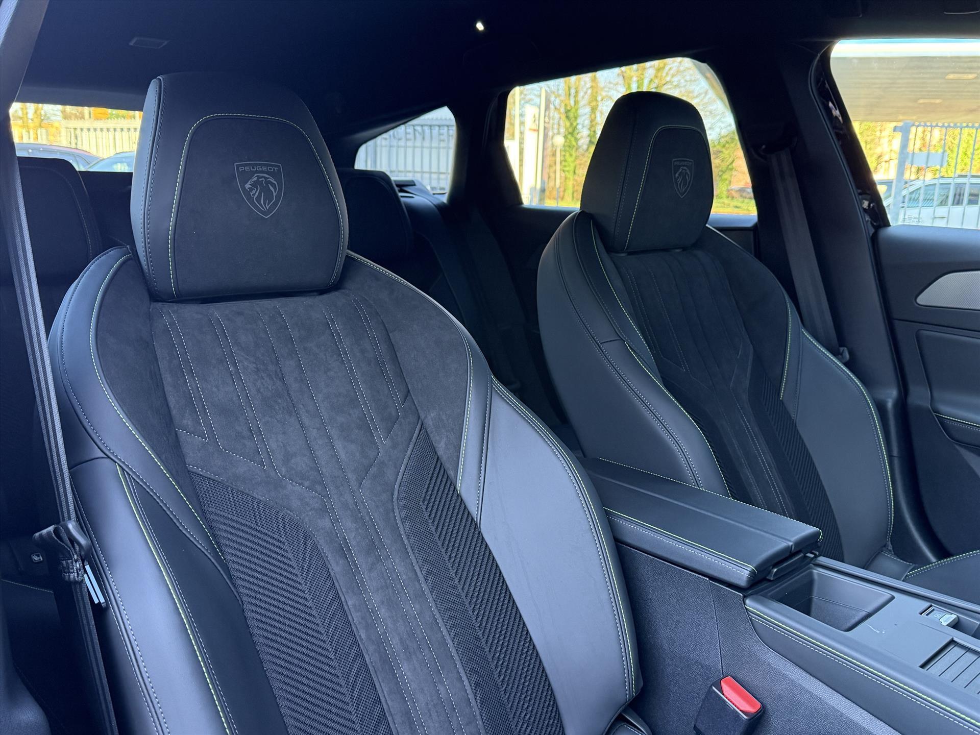 Foto van Peugeot E-308 SW