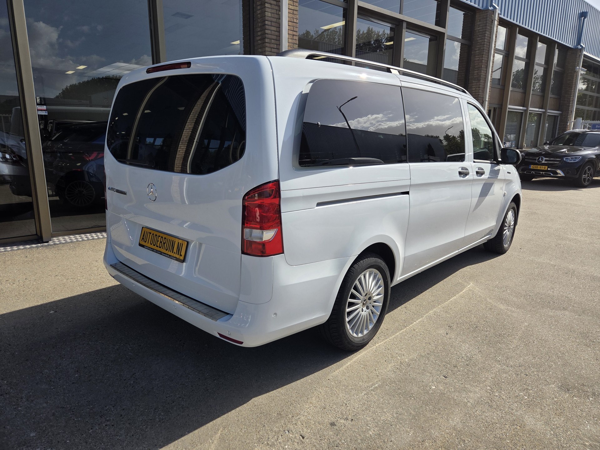 Foto van Mercedes-Benz Evito Tourer