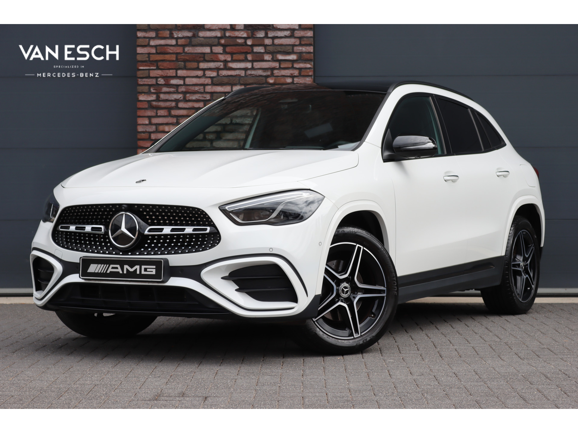 Mercedes-Benz Gla-klasse 250 e Star Edition AMG Line | Premium+ | 2024 - voorkant