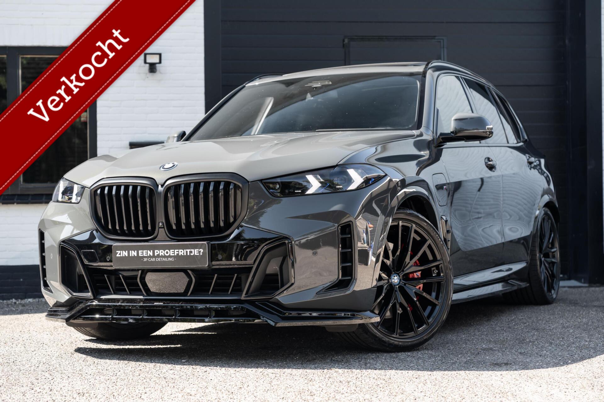 BMW X5 xDrive50e M Zetels sky Pano B&W audio Dravit PPF 2023 - voorkant