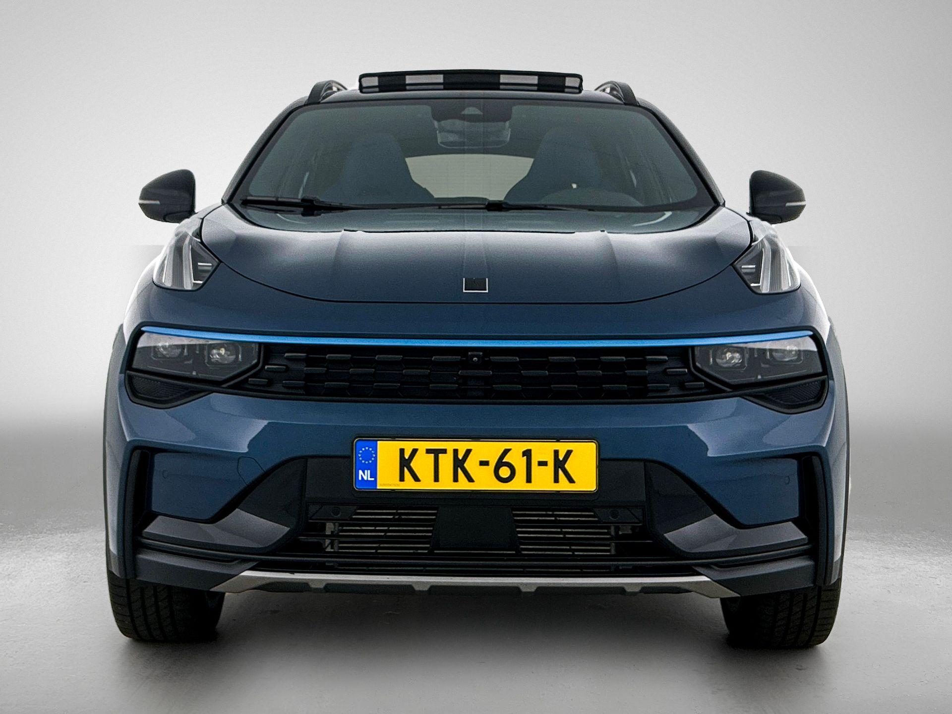 Foto van LYNK & Co 01