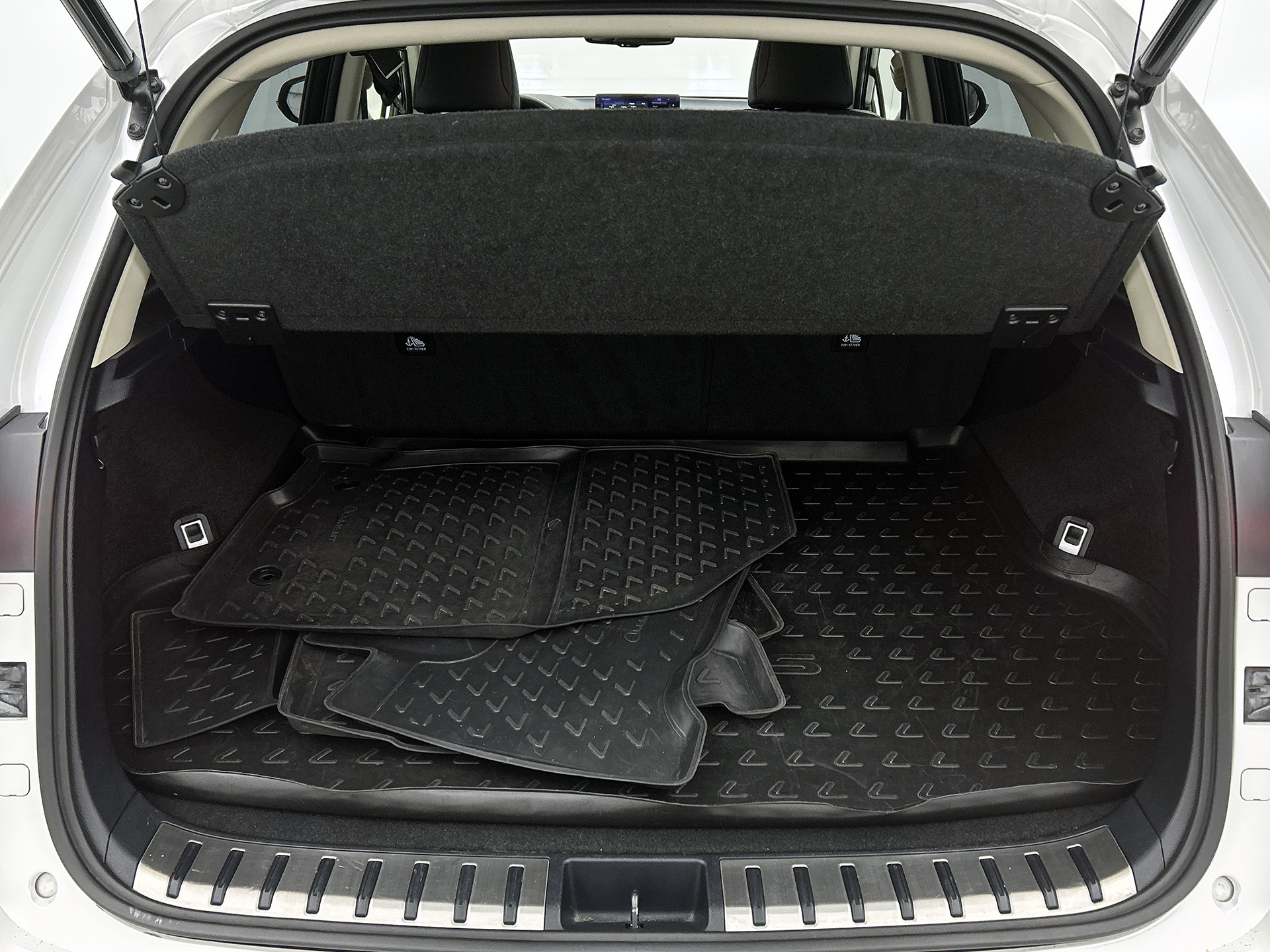 Foto van Lexus NX
