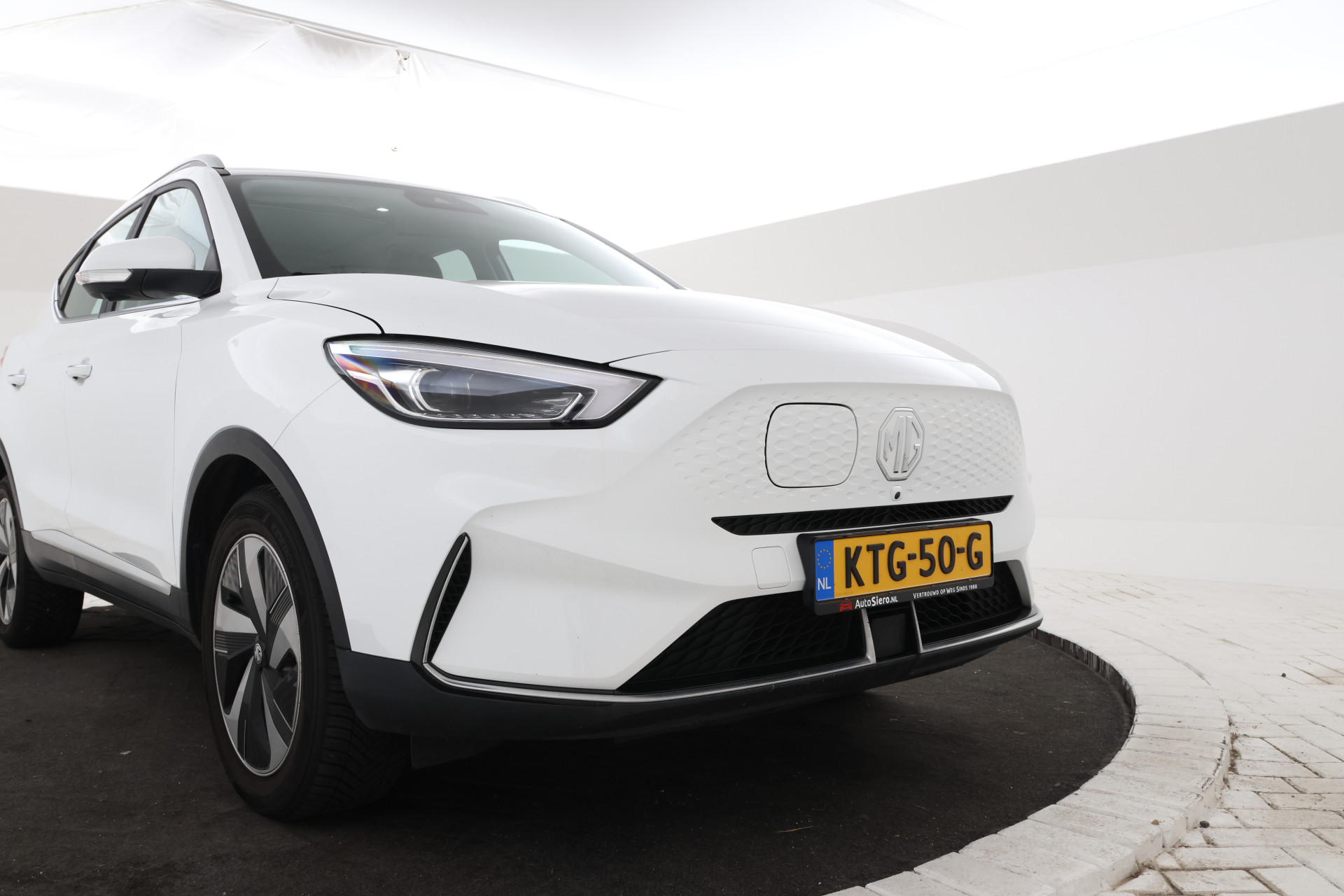 Foto van MG MG ZS Ev