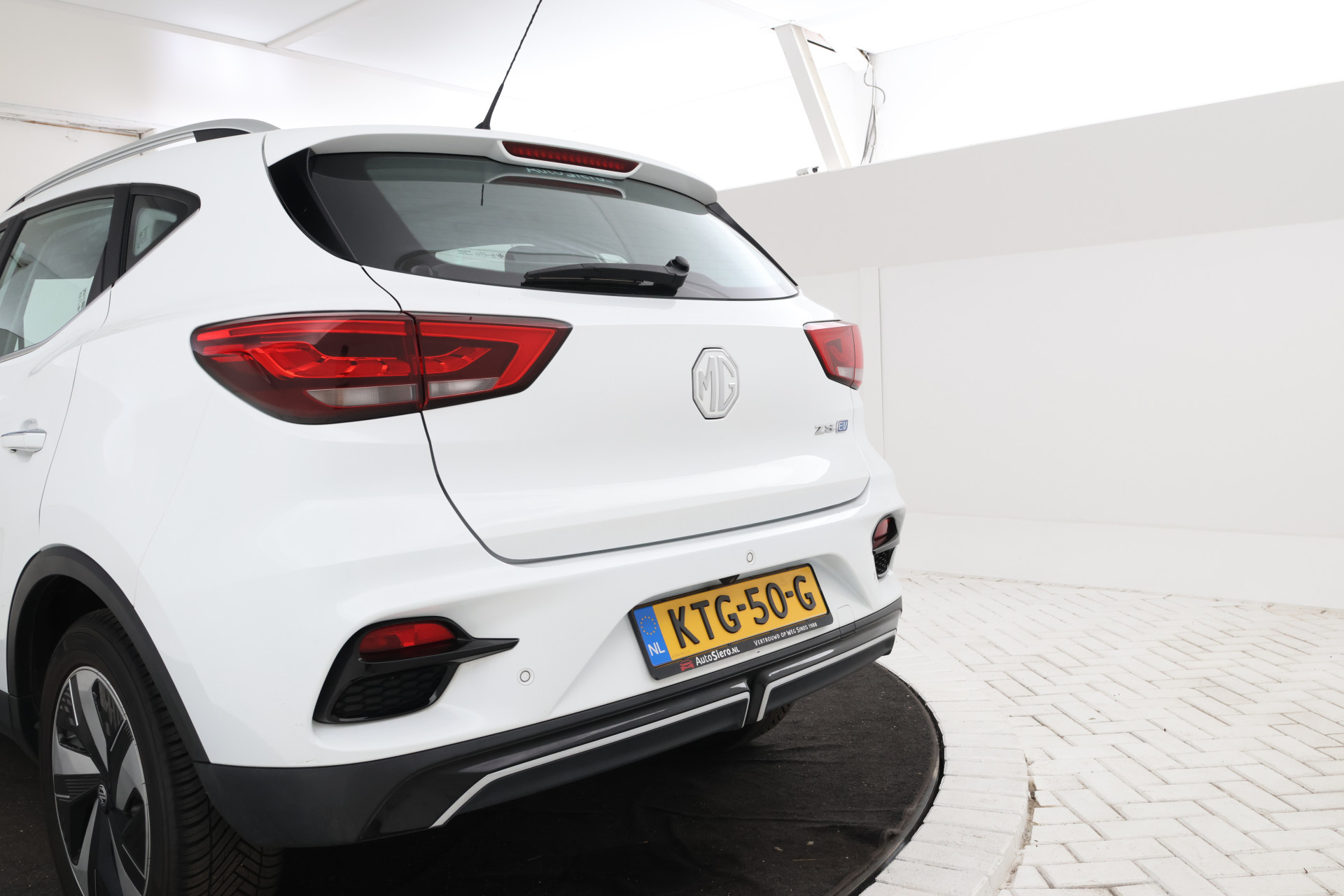 Foto van MG MG ZS Ev