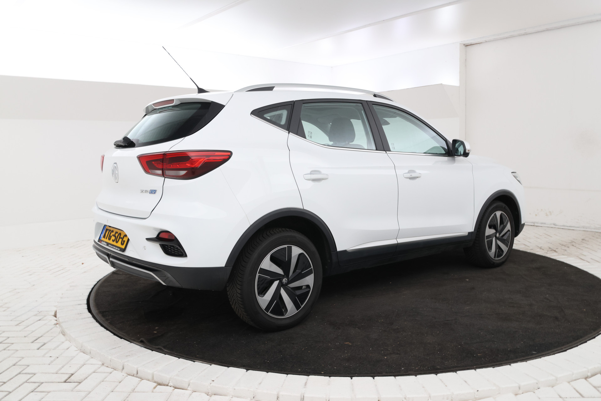 Foto van MG MG ZS Ev