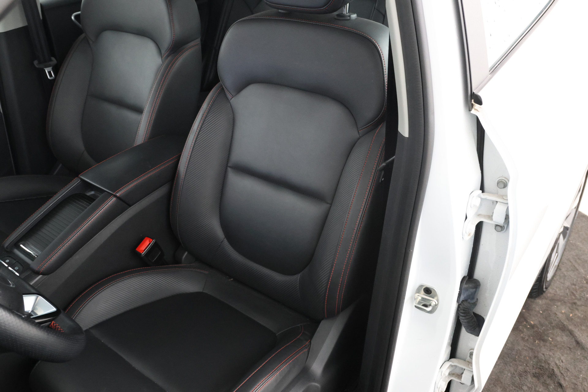 Foto van MG MG ZS Ev