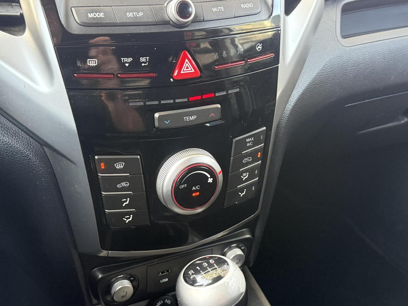Foto van Ssangyong Tivoli