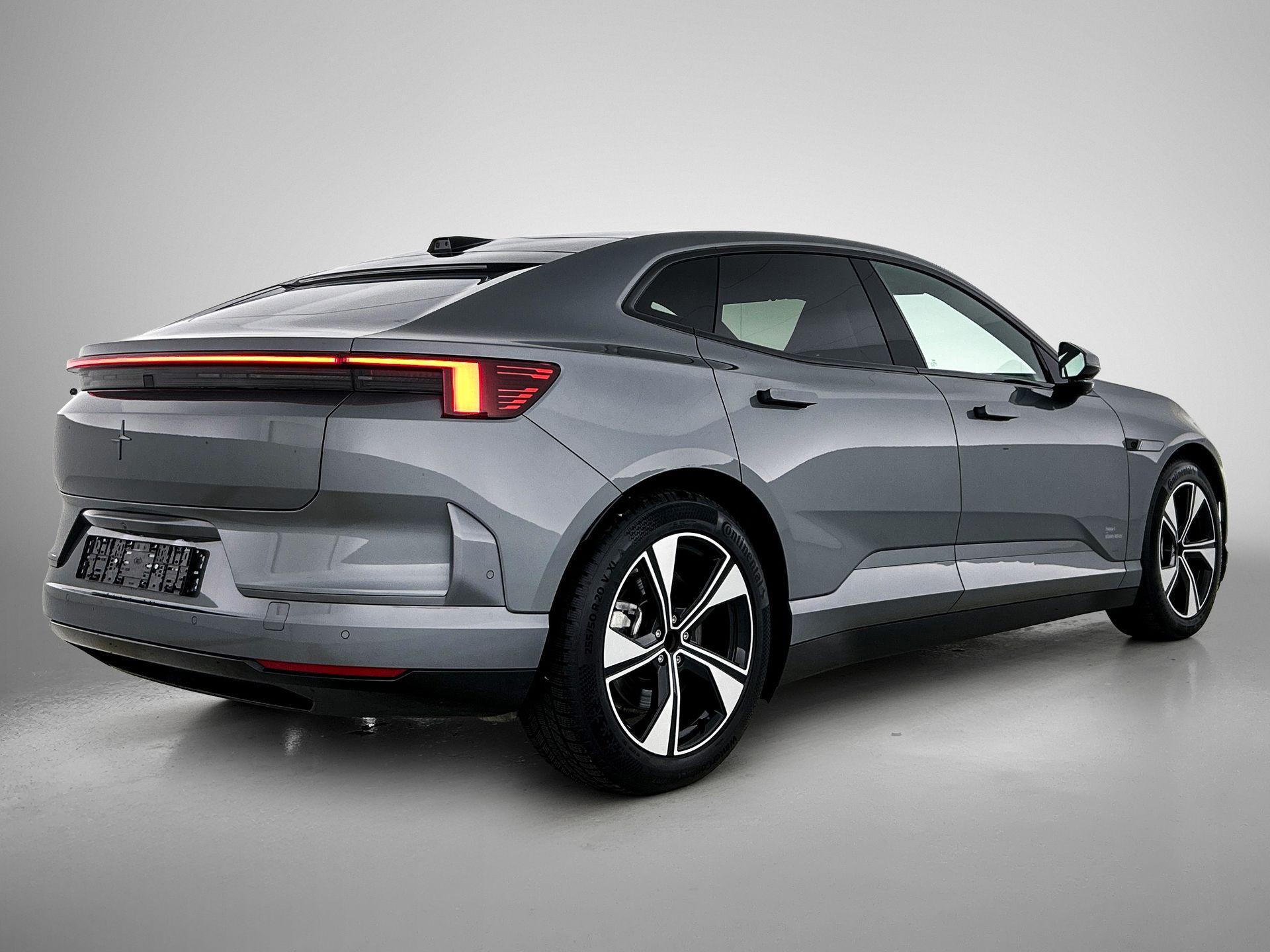 Foto van Polestar 4
