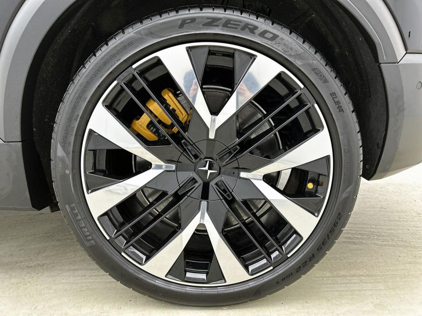 Foto van Polestar 3
