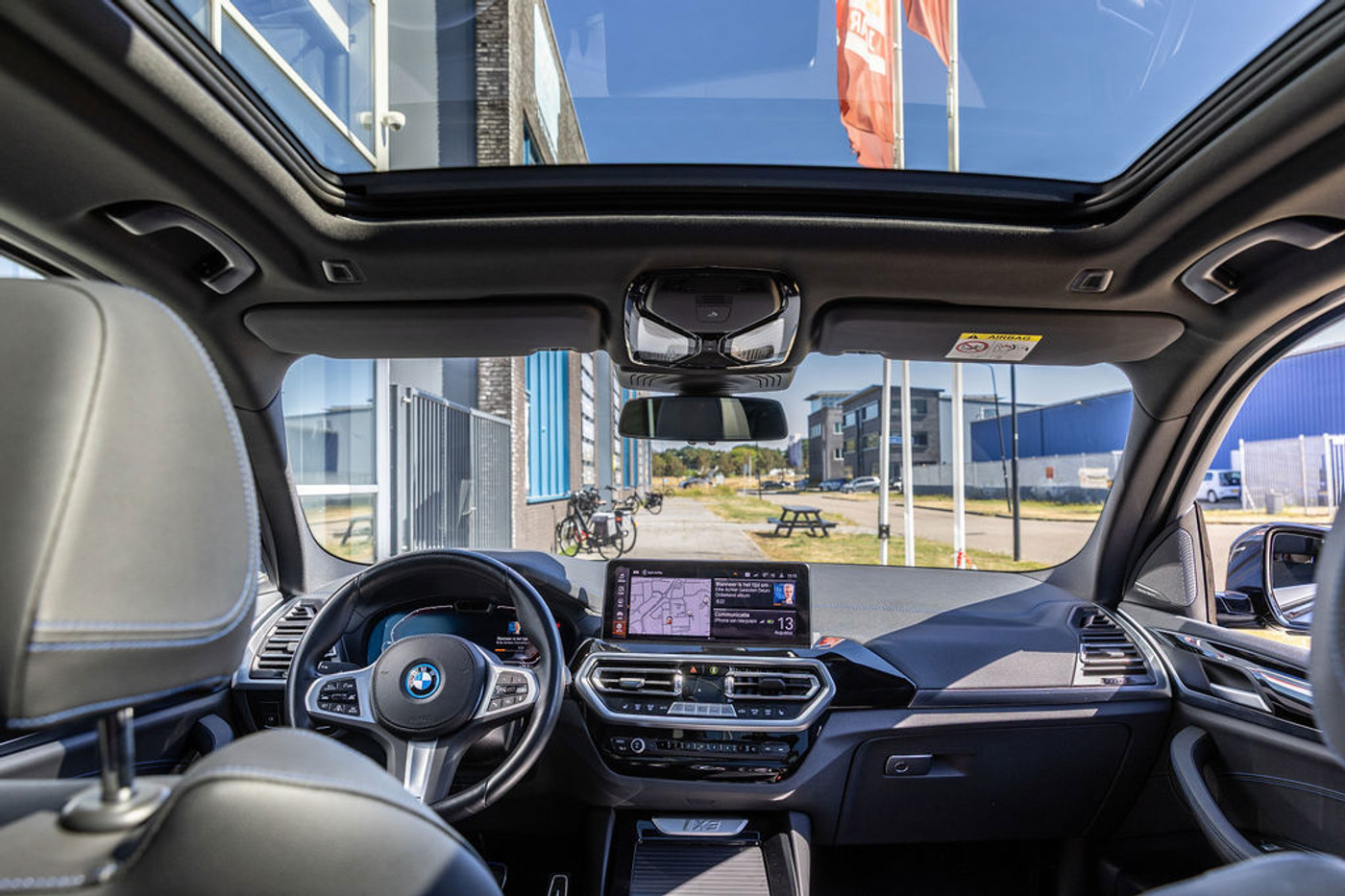 Foto van BMW Ix3