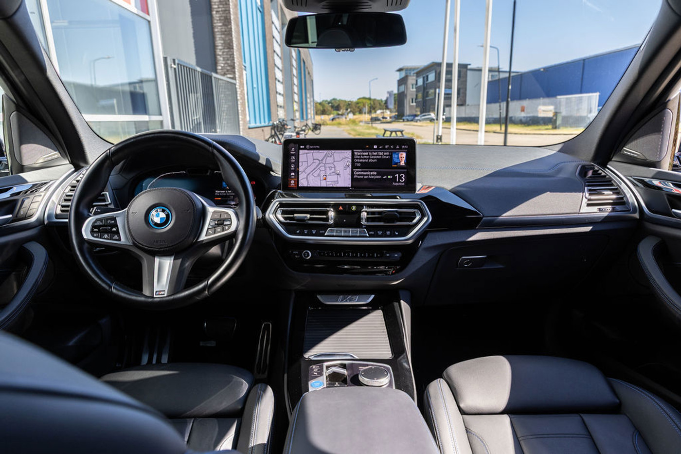 Foto van BMW Ix3