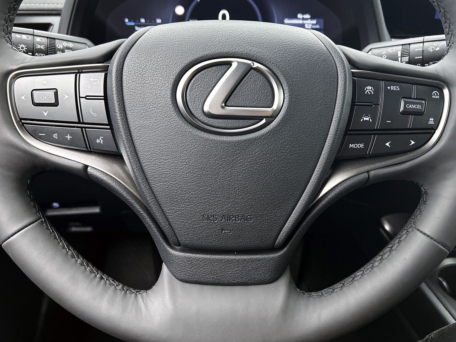 Foto van Lexus Lexus Ux300h