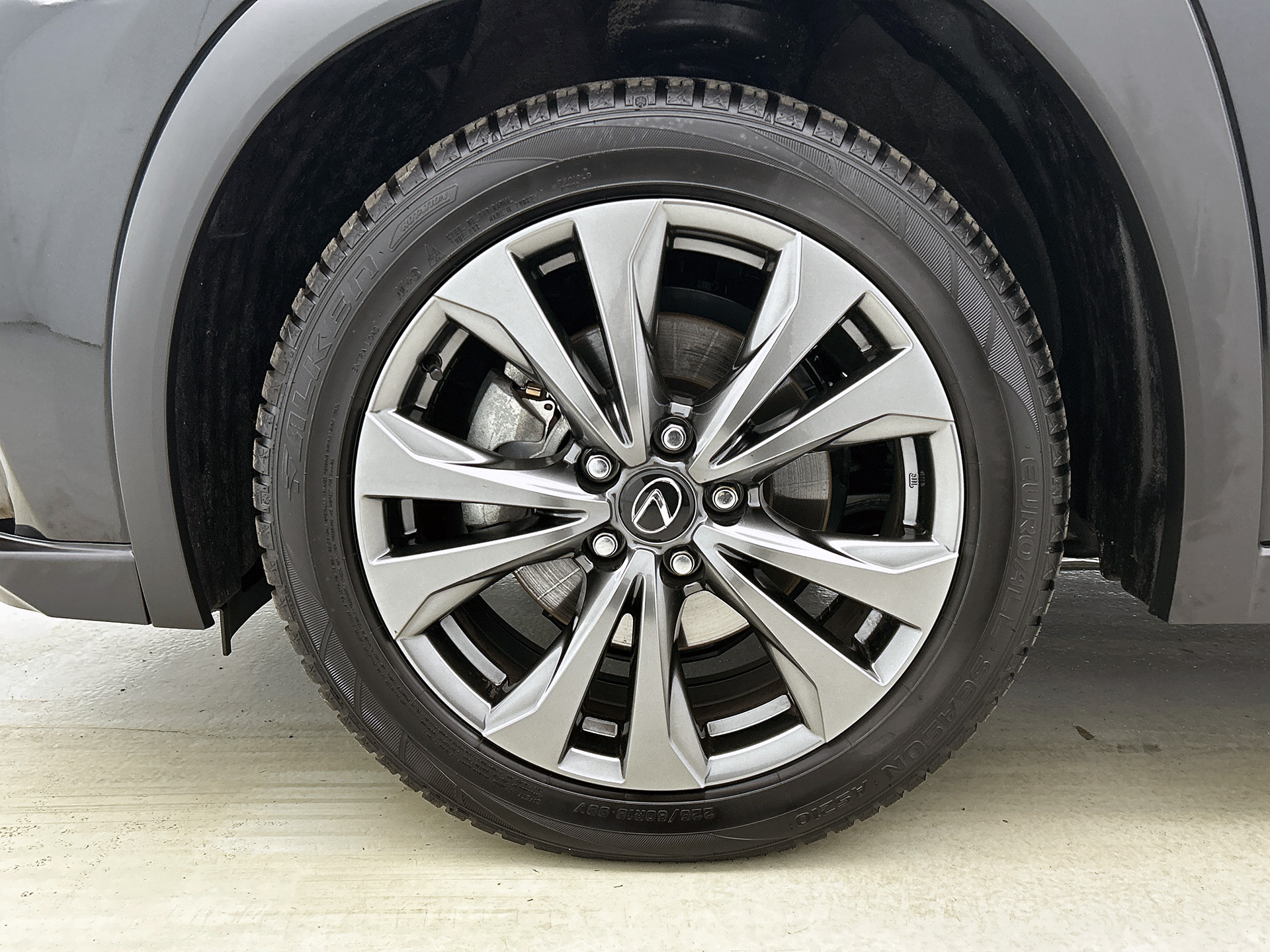 Foto van Lexus Lexus Ux300h