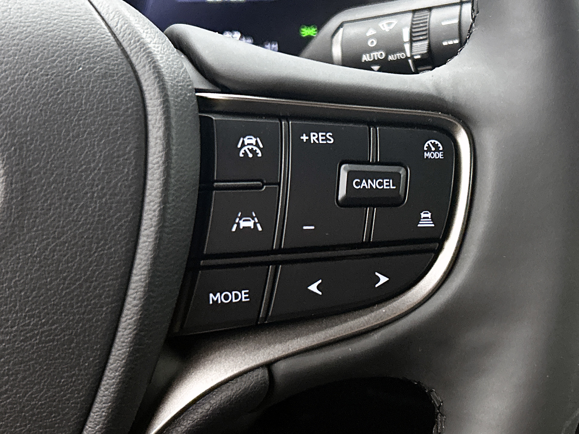Foto van Lexus Lexus Ux300h