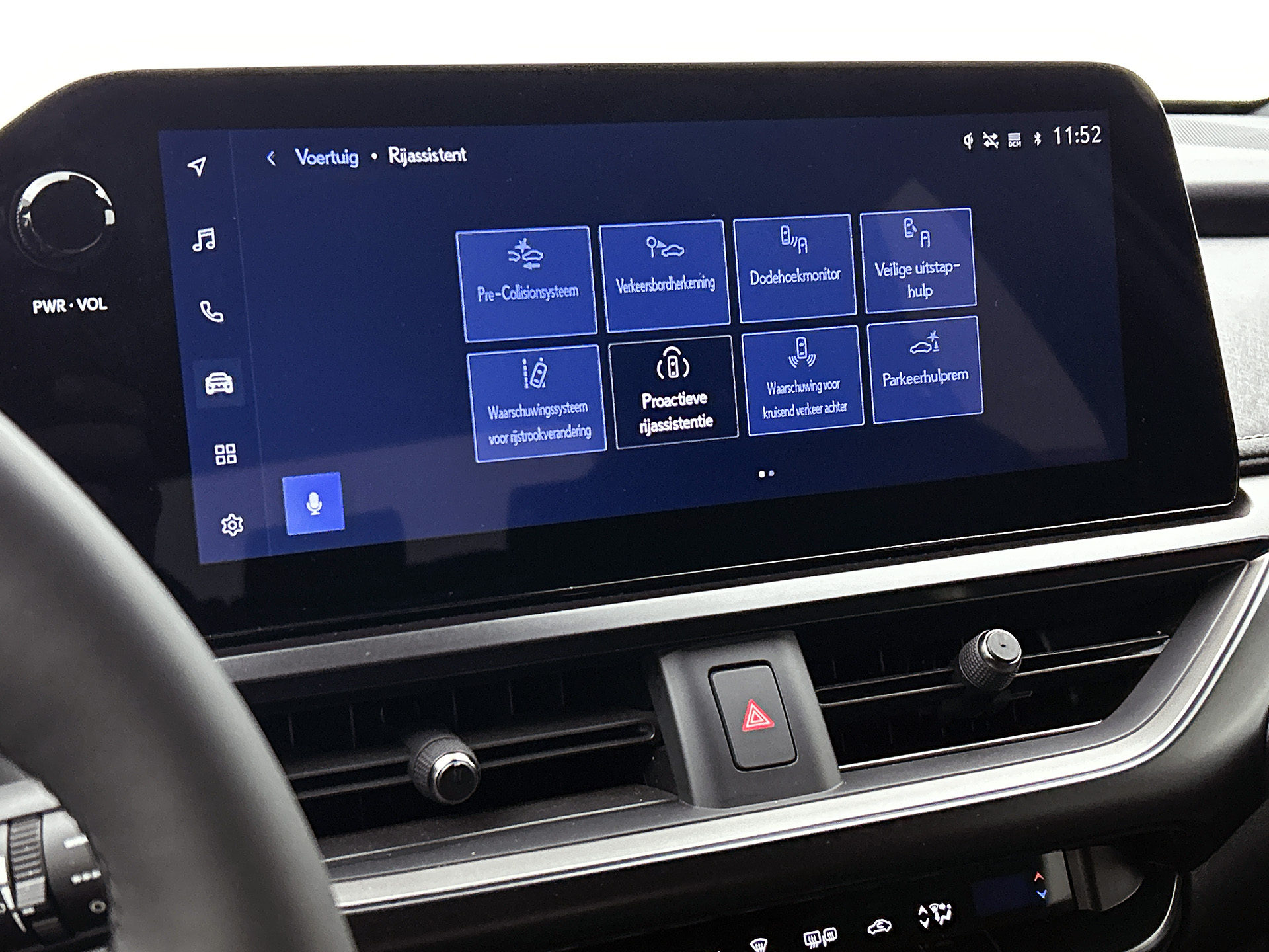 Foto van Lexus Lexus Ux300h