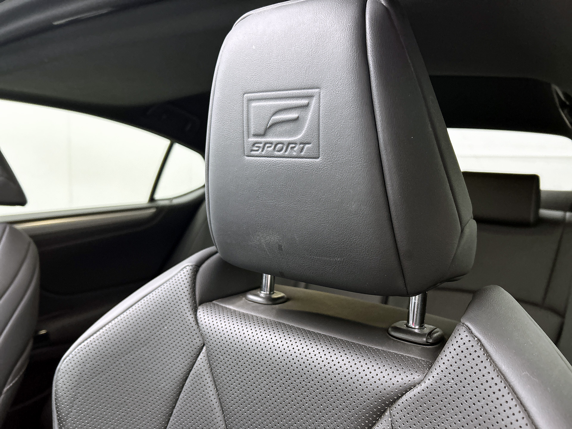 Foto van Lexus Es
