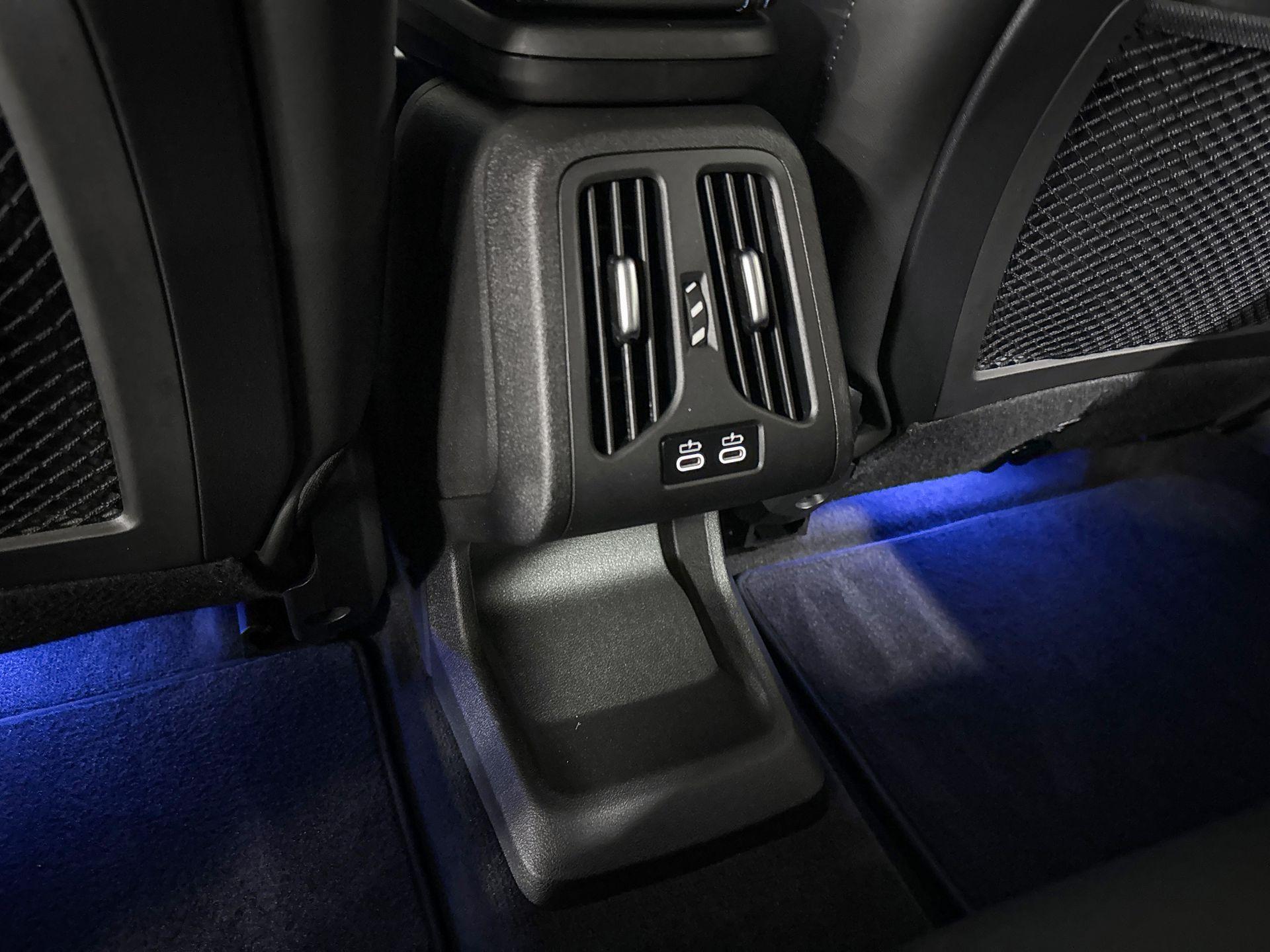 Foto van BMW Ix1