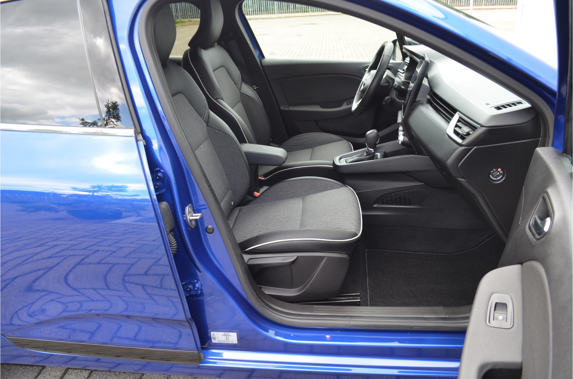 Foto van Mitsubishi Colt