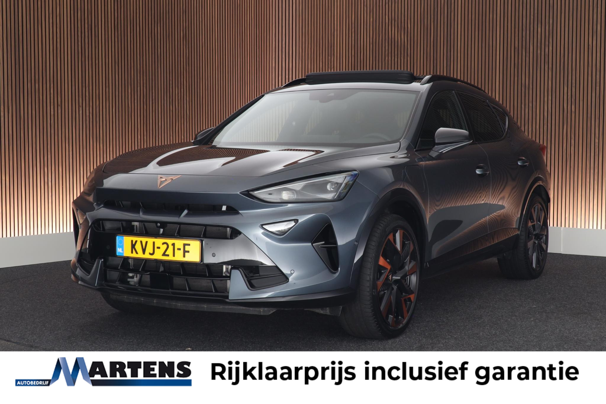 Cupra Formentor 1.5 TSI 272pk e-Hybrid VZ Performance 2024 - voorkant